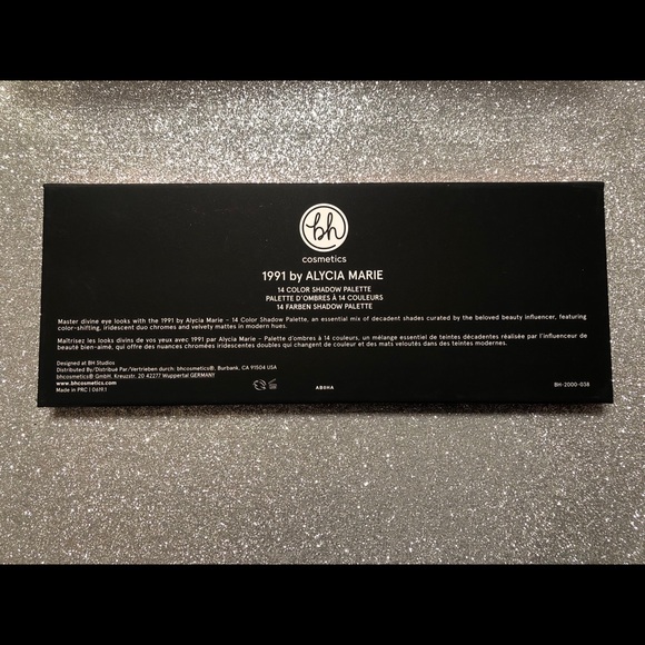 BNIB! BH Cosmetics 1991 Eyeshadow Palette 🎨 - Picture 7 of 9